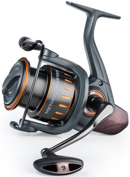 Kołowrotek Mivardi Method Master