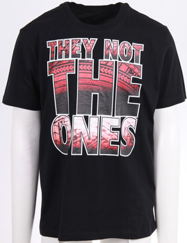 T-Shirt WWE They Not The Ones