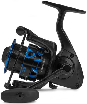 Kołowrotek Preston Invictus